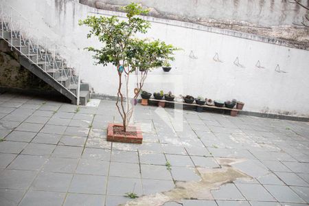 Casa à venda com 406m², 6 quartos e 3 vagasQuintal fundo