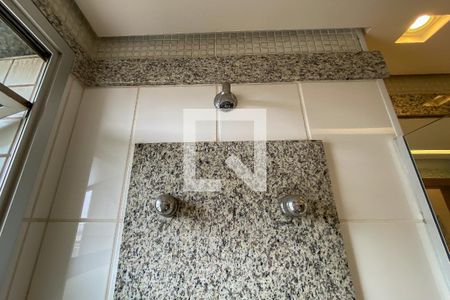 Apartamento à venda com 200m², 4 quartos e 3 vagasBanheiro da Suíte 2