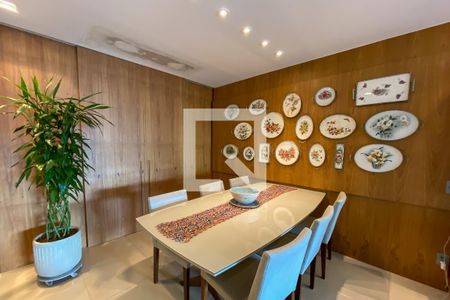 Sala de apartamento à venda com 4 quartos, 200m² em Belvedere, Belo Horizonte