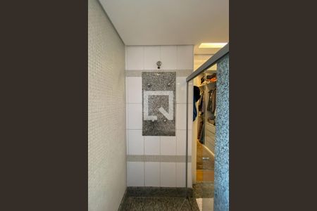 Apartamento à venda com 200m², 4 quartos e 3 vagasBanheiro da Suíte 1