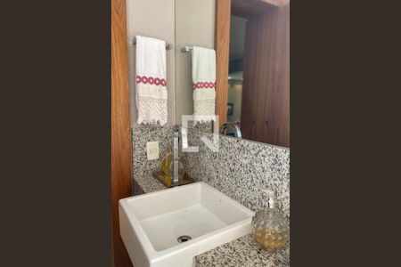 Apartamento à venda com 200m², 4 quartos e 3 vagasLavabo