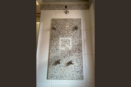 Apartamento à venda com 200m², 4 quartos e 3 vagasBanheiro Semi-suíte 1 e 2