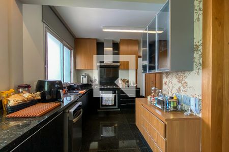 Apartamento à venda com 200m², 4 quartos e 3 vagasCozinha
