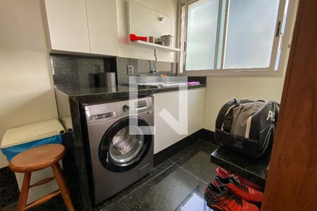 Apartamento à venda com 200m², 4 quartos e 3 vagasÁrea de Serviço