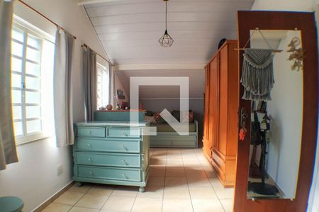 Casa de condomínio à venda com 180m², 4 quartos e 2 vagas Casa de condomínio à venda com 180m², 4 quartos e 2 vagasQuarto 3