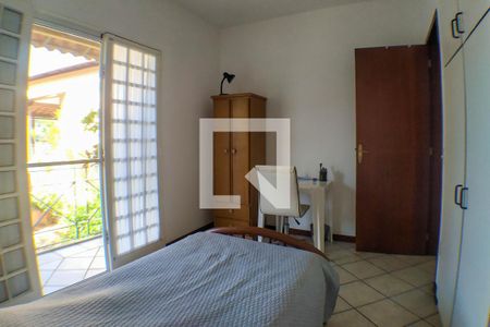 Casa de condomínio à venda com 180m², 4 quartos e 2 vagas Casa de condomínio à venda com 180m², 4 quartos e 2 vagasQuarto 2