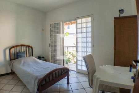 Casa de condomínio à venda com 180m², 4 quartos e 2 vagas Casa de condomínio à venda com 180m², 4 quartos e 2 vagasQuarto 2