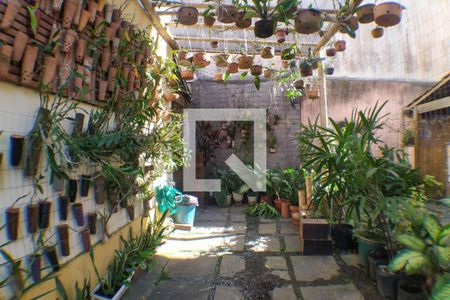 Casa de condomínio à venda com 180m², 4 quartos e 2 vagas Casa de condomínio à venda com 180m², 4 quartos e 2 vagasGaragem