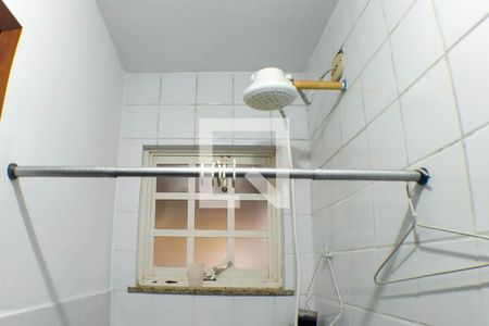 Casa de condomínio à venda com 180m², 4 quartos e 2 vagas Casa de condomínio à venda com 180m², 4 quartos e 2 vagasBanheiro de serviço