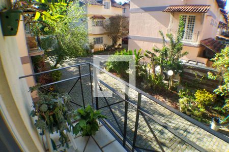 Casa de condomínio à venda com 180m², 4 quartos e 2 vagas Casa de condomínio à venda com 180m², 4 quartos e 2 vagasvaranda do Quarto 2