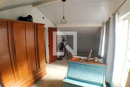 Casa de condomínio à venda com 180m², 4 quartos e 2 vagas Casa de condomínio à venda com 180m², 4 quartos e 2 vagasQuarto 3