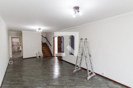 Sala de casa à venda com 3 quartos, 211m² em Horto Florestal, São Paulo
