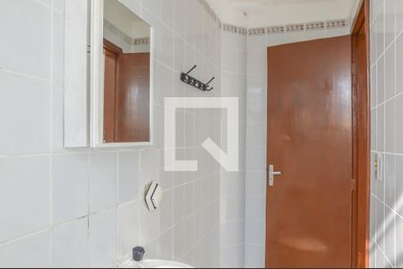 Banheiro de casa para alugar com 1 quarto, 30m² em Taboão, São Bernardo do Campo