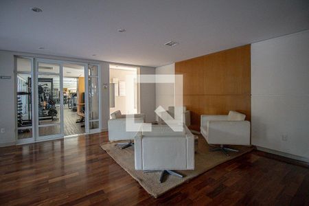 Apartamento para alugar com 84m², 2 quartos e 2 vagasHall social