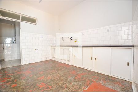 Apartamento para alugar com 140m², 3 quartos e sem vaga Apartamento para alugar com 140m², 3 quartos e sem vagaCozinha