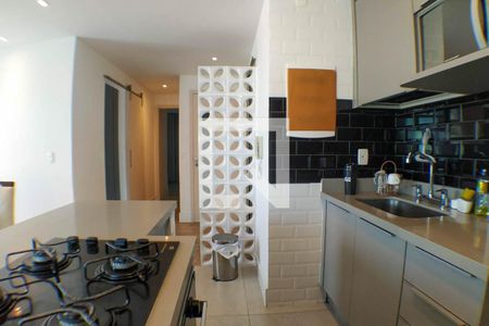 Apartamento à venda com 140m², 2 quartos e 1 vagaCozinha