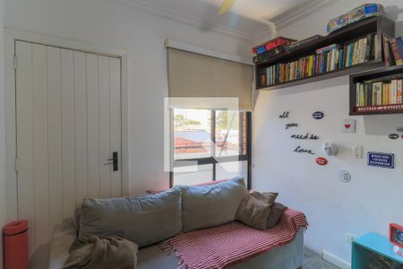 Apartamento à venda com 120m², 3 quartos e 2 vagas Apartamento à venda com 120m², 3 quartos e 2 vagasSala de TV