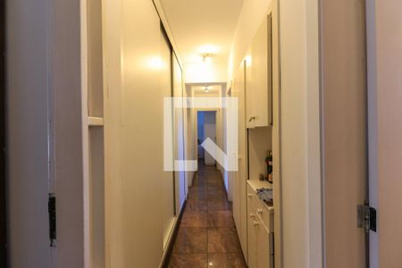 Apartamento à venda com 120m², 3 quartos e 2 vagas Apartamento à venda com 120m², 3 quartos e 2 vagasCorredor