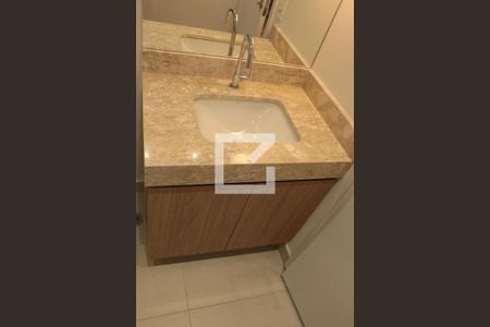 Apartamento para alugar com 66m², 2 quartos e 1 vagaBanheiro 