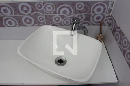 Casa à venda com 200m², 3 quartos e 3 vagasBanheiro da Suíte 2