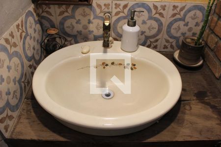 Casa à venda com 200m², 3 quartos e 3 vagasLavabo 2