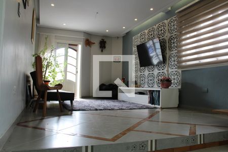 Sala de casa à venda com 3 quartos, 200m² em Vila Maria Tereza, Guarulhos