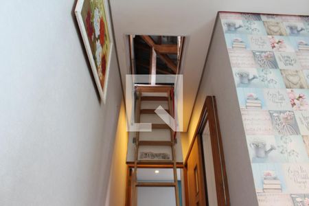 Casa à venda com 200m², 3 quartos e 3 vagasSótão