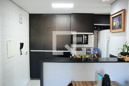 Cozinha de apartamento para alugar com 2 quartos, 67m² em Granja Viana Ii, Cotia