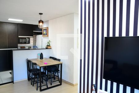Apartamento para alugar com 67m², 2 quartos e 1 vagaSala