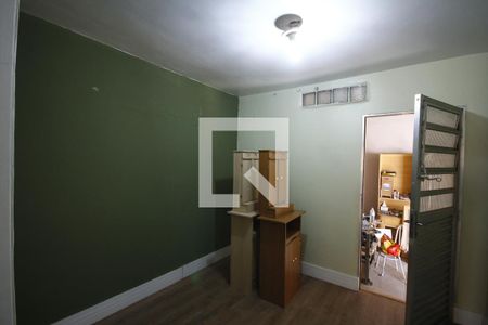 Casa à venda com 200m², 4 quartos e 2 vagasQuarto 4