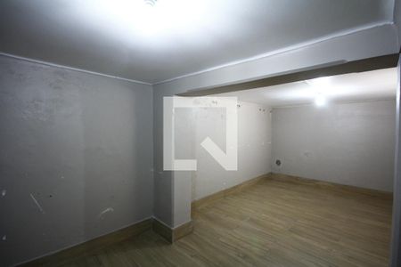 Casa à venda com 200m², 4 quartos e 2 vagasPorão