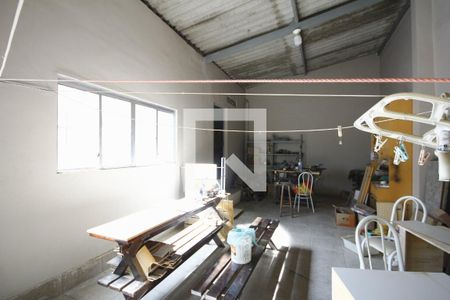 Casa à venda com 200m², 4 quartos e 2 vagasÁrea de Serviço