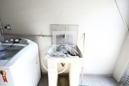 Casa à venda com 200m², 4 quartos e 2 vagasÁrea de Serviço