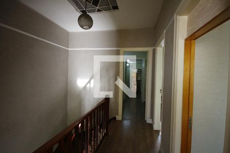 Casa à venda com 200m², 4 quartos e 2 vagasCorredor