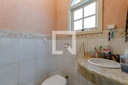 Casa à venda com 250m², 3 quartos e 4 vagasLavabo