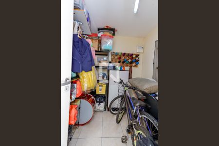 Casa à venda com 250m², 3 quartos e 4 vagasQuarto de Serviço