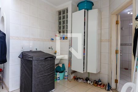 Casa à venda com 250m², 3 quartos e 4 vagasÁrea de Serviço