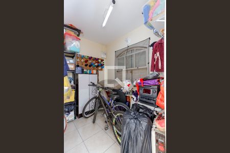 Casa à venda com 250m², 3 quartos e 4 vagasQuarto de Serviço