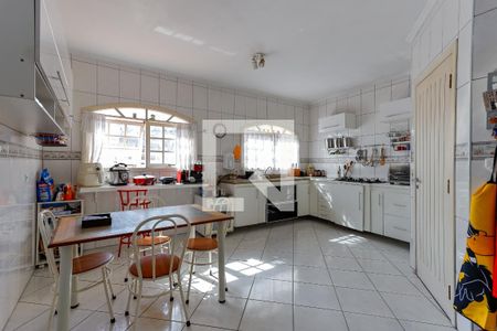 Casa à venda com 250m², 3 quartos e 4 vagasCozinha