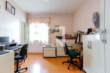 Casa à venda com 250m², 3 quartos e 4 vagasSuíte 3