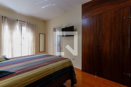 Casa à venda com 250m², 3 quartos e 4 vagasSuíte 1