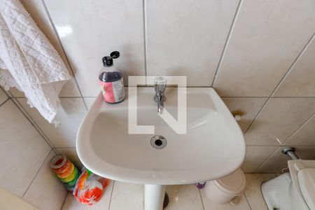 Casa à venda com 250m², 3 quartos e 4 vagasBanheiro de Serviço