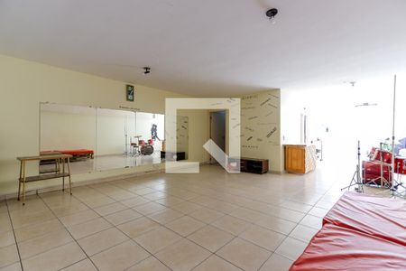 Casa à venda com 250m², 3 quartos e 4 vagasGaragem