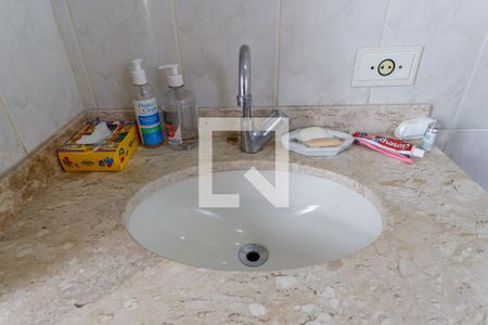 Casa à venda com 250m², 3 quartos e 4 vagasBanheiro da Suíte 3