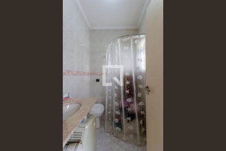 Casa à venda com 250m², 3 quartos e 4 vagasBanheiro da Suíte 3