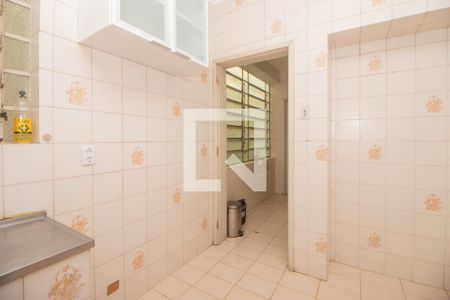 Apartamento à venda com 107m², 2 quartos e sem vaga Apartamento à venda com 107m², 2 quartos e sem vagaCozinha