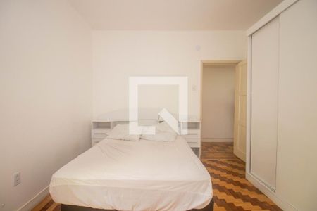 Quarto 1 de apartamento para alugar com 2 quartos, 107m² em Floresta, Porto Alegre