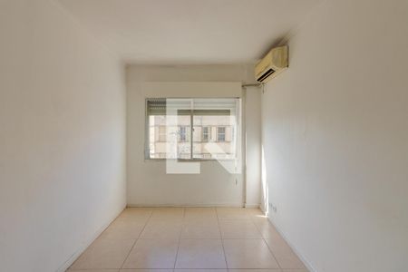 Sala de apartamento à venda com 2 quartos, 67m² em Floresta, Porto Alegre