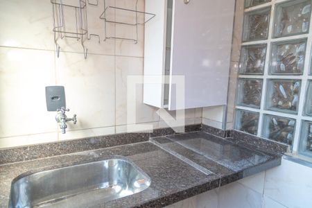 Apartamento à venda com 68m², 2 quartos e 1 vagaÁrea de Serviço