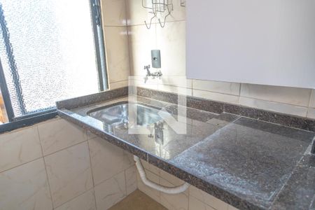 Apartamento à venda com 68m², 2 quartos e 1 vagaÁrea de Serviço